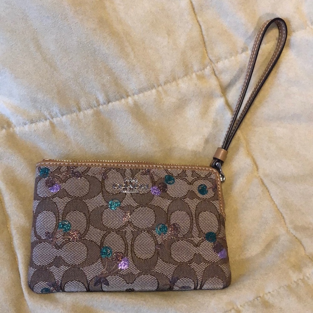 Coach outlet cherries wristlet